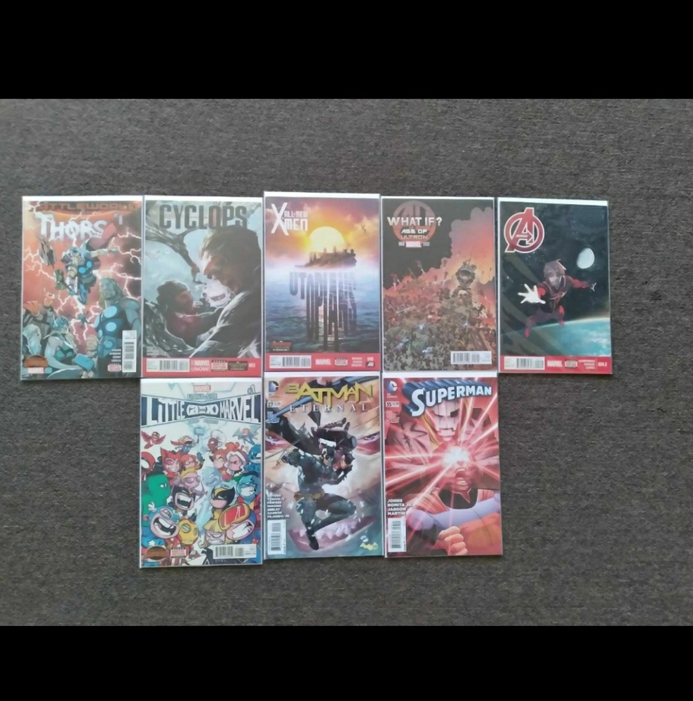 Comic Book Bundle of 8